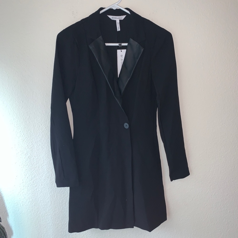 BCBGeneration Black Blazer - Picture 1 of 3